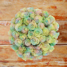 Load image into Gallery viewer, Fancy Cake Rose Bouquet - Rosaholics