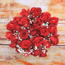 Load image into Gallery viewer, Red Hero Flower Bouquet - Rosaholics