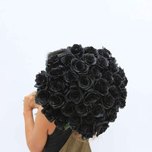 Load image into Gallery viewer, Black Mamba Bouquet - Rosaholics
