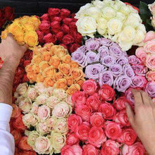 Load image into Gallery viewer, Assemble your own bouquet - Rosaholics
