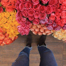 Load image into Gallery viewer, Assemble your own bouquet - Rosaholics
