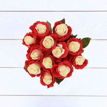 Load image into Gallery viewer, Dolce Amore Rose Bouquet - Rosaholics

