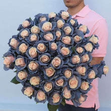 Load image into Gallery viewer, Lucida Rose Bouquet - Rosaholics
