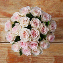 Load image into Gallery viewer, Say Yes Rose Bouquet - Rosaholics
