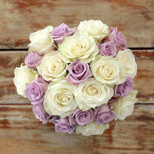 Load image into Gallery viewer, Moondust Rose Bouquet - Rosaholics

