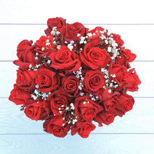 Load image into Gallery viewer, Red Hero Flower Bouquet - Rosaholics
