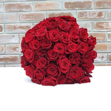 Load image into Gallery viewer, purchase red roses

