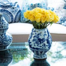 Load image into Gallery viewer, Sunny Fresh Rose Bouquet - Rosaholics
