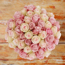 Load image into Gallery viewer, Stardust Rose Bouquet - Rosaholics
