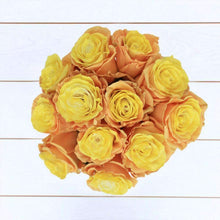 Load image into Gallery viewer, Sweet Melon Rose Bouquet - Rosaholics
